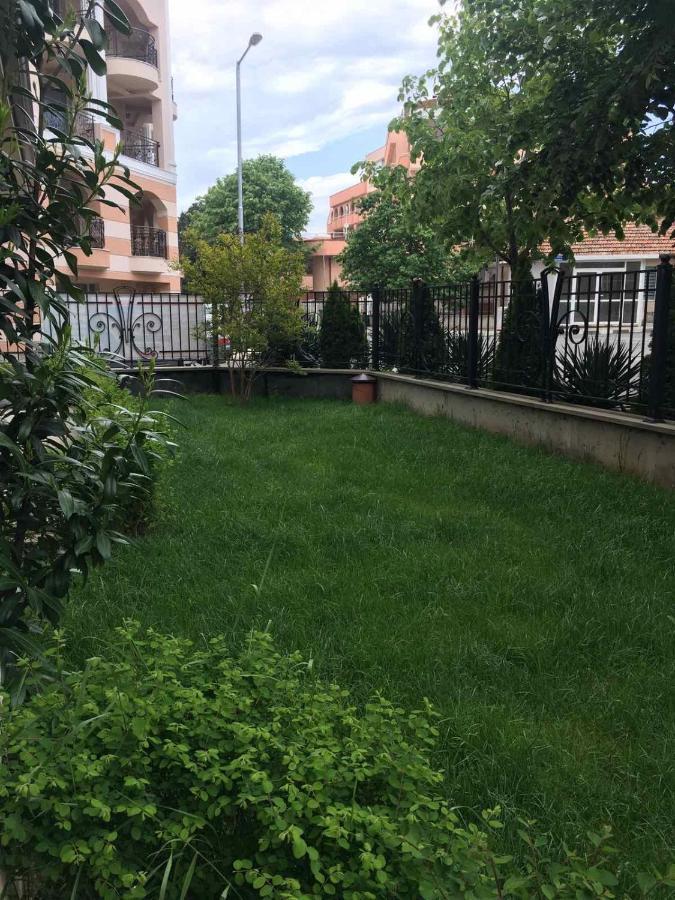Villa Rossa Apartments Ravda Exterior photo